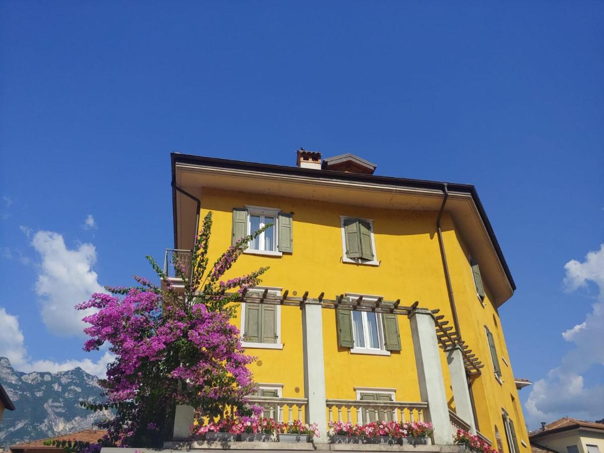 Studio Apartments Baia Azzurra 7 Torbole Sul Garda Екстер'єр фото