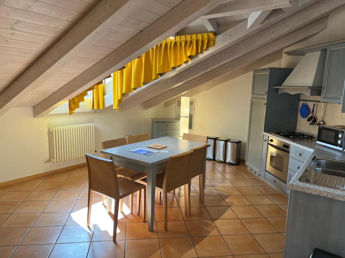 Studio Apartments Baia Azzurra 7 Torbole Sul Garda Екстер'єр фото