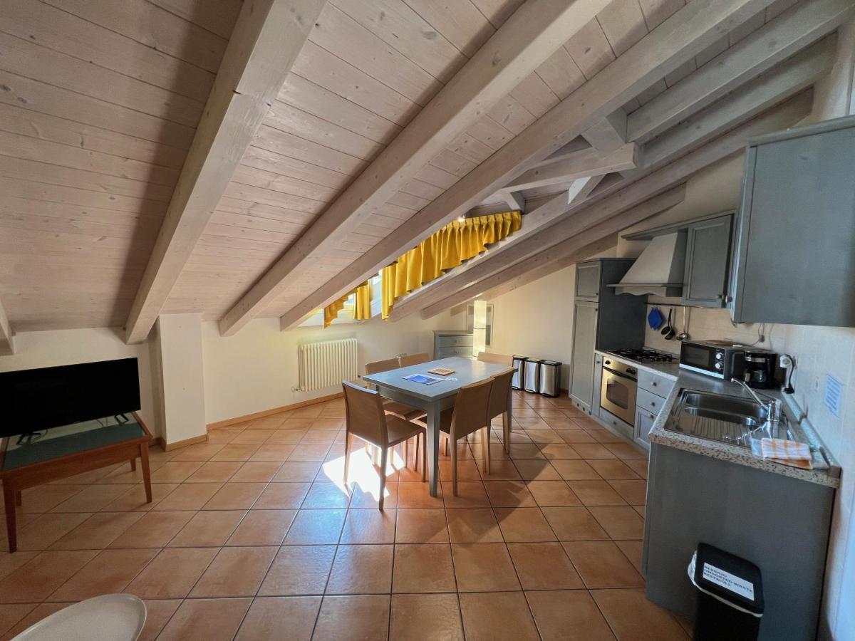 Studio Apartments Baia Azzurra 7 Torbole Sul Garda Екстер'єр фото
