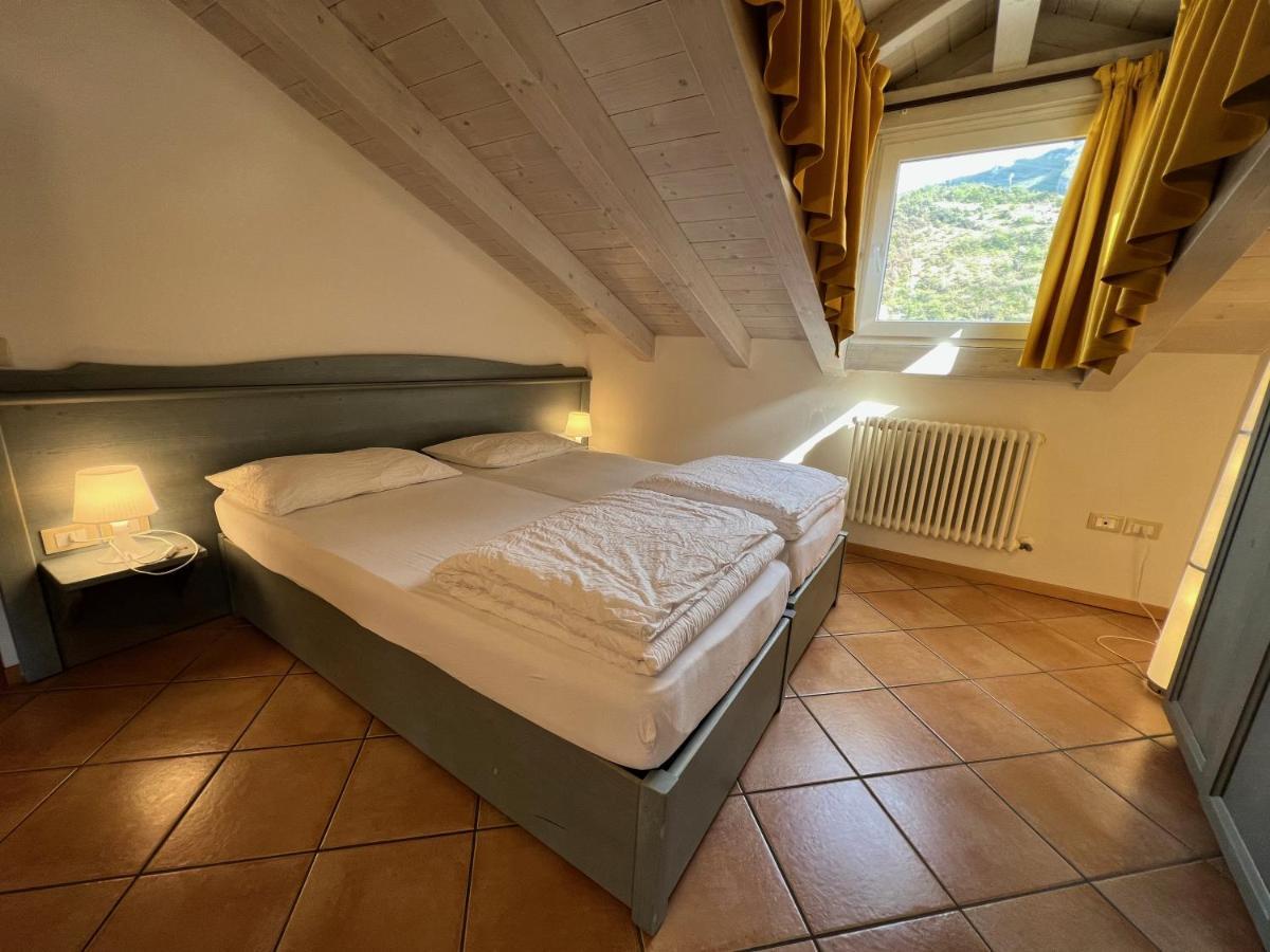 Studio Apartments Baia Azzurra 7 Torbole Sul Garda Екстер'єр фото